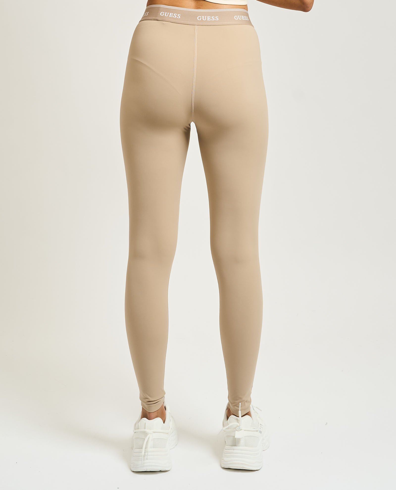 guess-jeans_sport_v5bb06-k1942-4