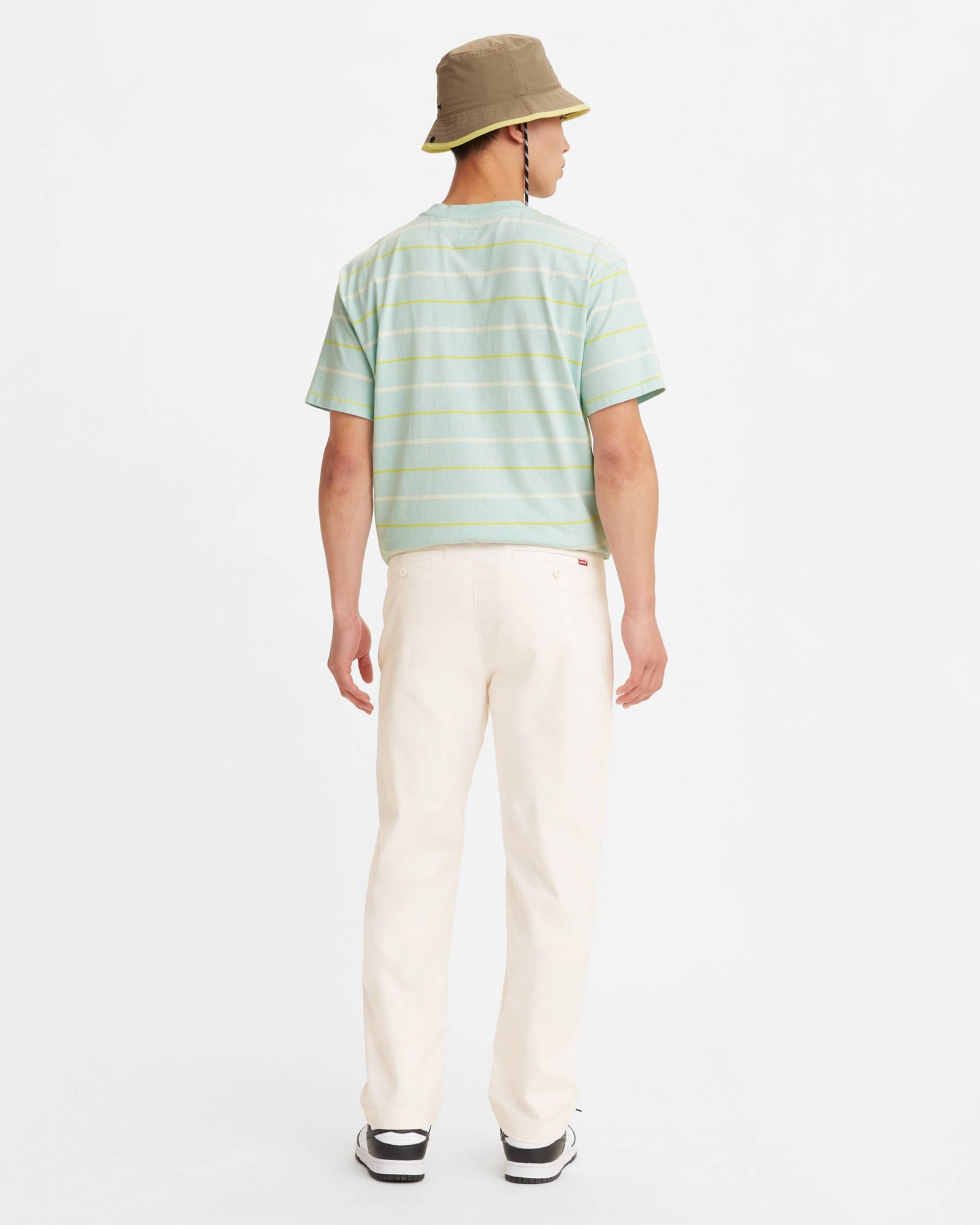 levis_jeans-regular-tapered_a10400019-1